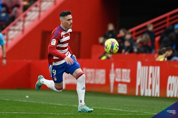 El Granada tiene por delante tres partidos en los que necesita puntuar lo máximo posible (JOSÉ M. BALDOMERO)