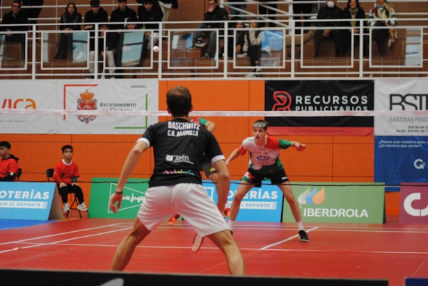 (BÁDMINTON GRANADA) (BÁDMINTON GRANADA)