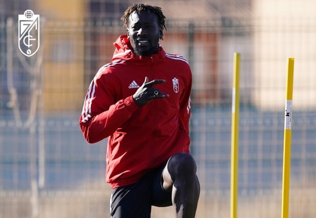 Famara Diédhiou será presentado el viernes como nuevo jugador del Granada (GCF) Famara Diédhiou será presentado el viernes como nuevo jugador del Granada (GCF)