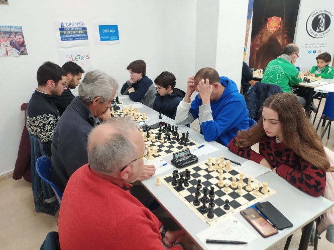 Imagen de las partidas (AJEDREZ LA ZUBIA) 