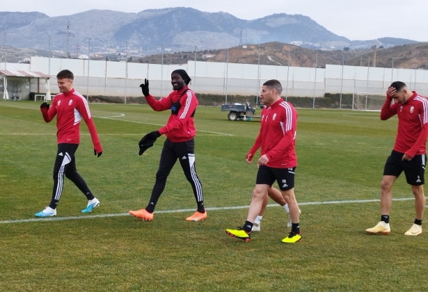 El Granada retomará los entrenamientos el miércoles (FRAN CALVO) El Granada retomará los entrenamientos el miércoles (FRAN CALVO)
