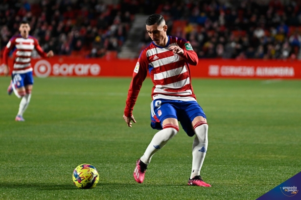 José Callejón, en un partido con el Granada (JOSÉ M. BALDOMERO) José Callejón, en un partido con el Granada (JOSÉ M. BALDOMERO)