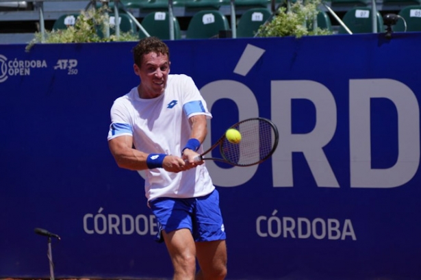 Roberto Carballés durante un partido anterior (OPEN DE CÓRDOBA) Roberto Carballés durante un partido anterior (OPEN DE CÓRDOBA)