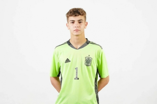 Fran Árbol con la camiseta de la selección española (GRANADA CF) Fran Árbol con la camiseta de la selección española (GRANADA CF)