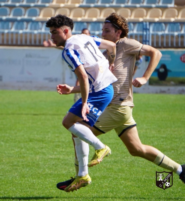 El CF Motril derrotó al Almería B (CF MOTRIL) El CF Motril derrotó al Almería B (CF MOTRIL)
