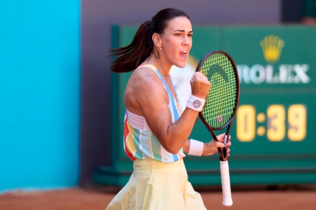 Nuria Párrizas celebra un punto (MUTUA MADRID OPEN) Nuria Párrizas celebra un punto (MUTUA MADRID OPEN)