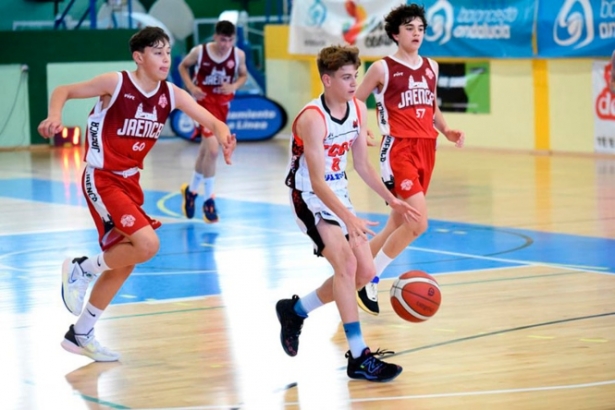 Imagen de uno de los partidos (FEDERACIÓN ANDALUZA DE BALONCESTO) Imagen de uno de los partidos (FEDERACIÓN ANDALUZA DE BALONCESTO)