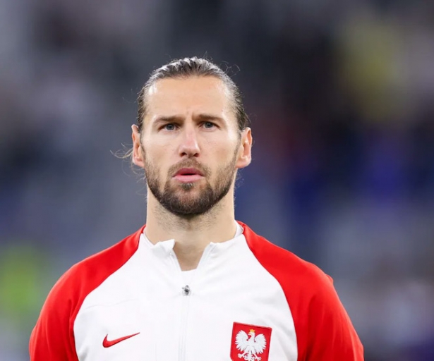 Grzegorz Krychowiak (FÚTBOL TOTAL)
