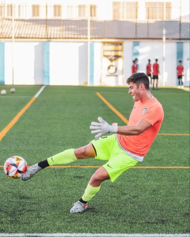 Braden fue fundamental en la victoria del Almuñécar City (CD ALMUÑÉCAR CITY) Braden fue fundamental en la victoria del Almuñécar City (CD ALMUÑÉCAR CITY)