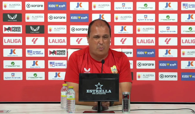 Rueda de prensa de Alberto Lasarte (UD ALMERÍA)