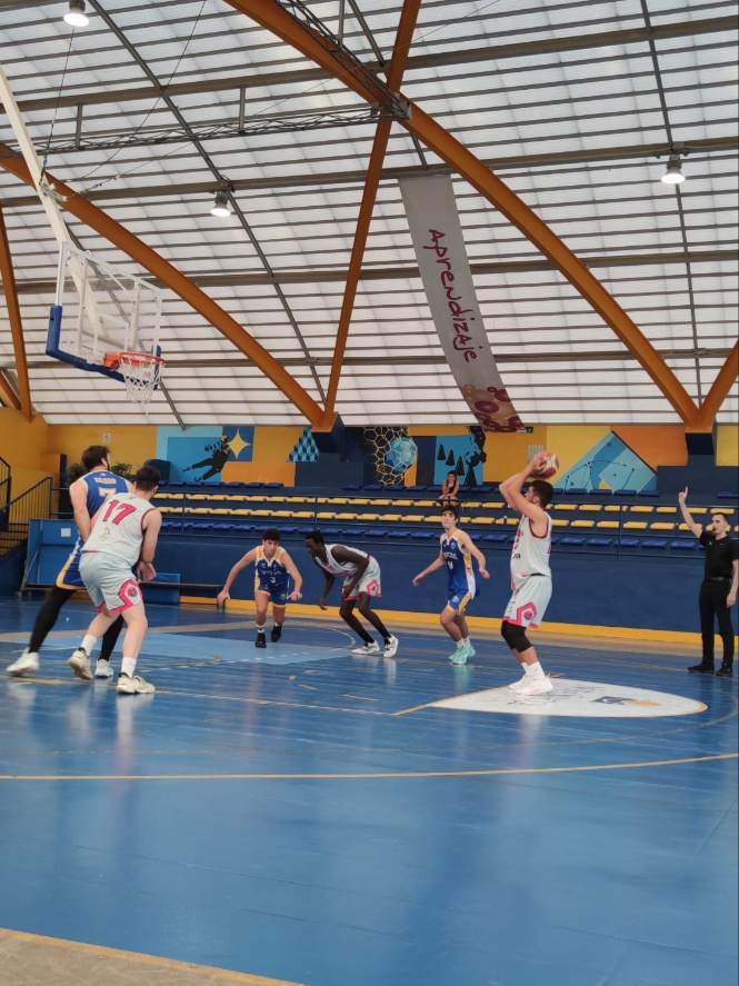Imagen del partido (CB ARMILLA) 