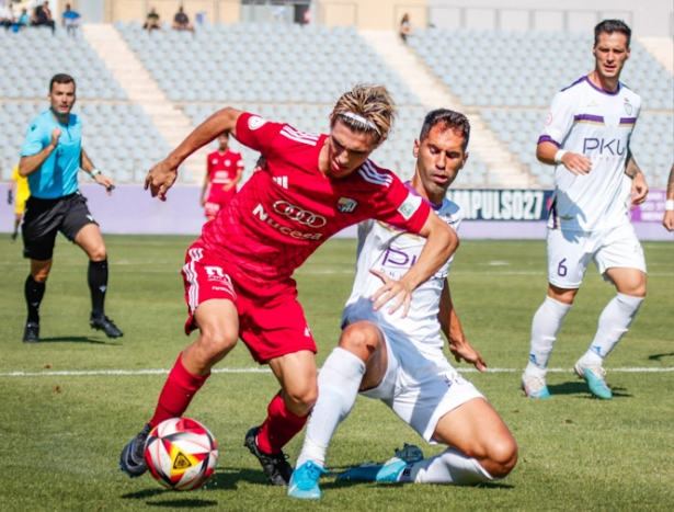 Toni García fue de los mejores del Motril (DAVID TORRES) Toni García fue de los mejores del Motril (DAVID TORRES)