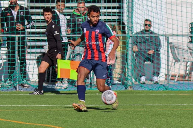 El Vandalia de Peligros quiere alargar su buen momento (CRISTIAN FERNÁNDEZ) El Vandalia de Peligros quiere alargar su buen momento (CRISTIAN FERNÁNDEZ)