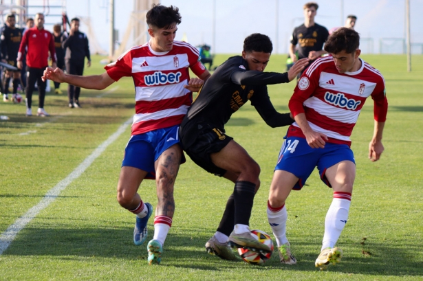 El Recreativo plantó cara al Castilla (CRISTIAN FERNÁNDEZ)