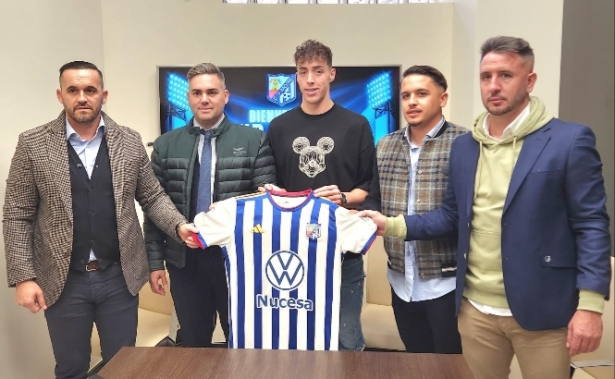 Ayoub refuerza al CF Motril (CF MOTRIL) Ayoub refuerza al CF Motril (CF MOTRIL)