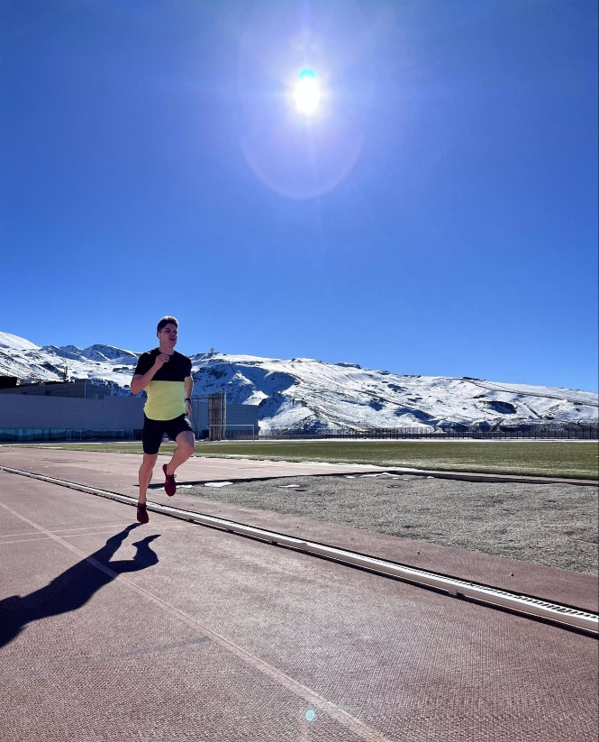 El atleta Alberto Guerrero en las instalaciones del CAR de Sierra Nevada (EUROPA PRESS/ARCHIVO) 