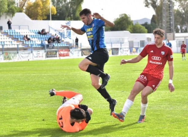 Miguel Prieto evitó una ocasión del Arenas (SEMANARIO MUCHO DEPORTE) Miguel Prieto evitó una ocasión del Arenas (SEMANARIO MUCHO DEPORTE)