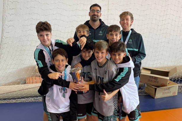 Selección granadina de minibasket (FUNDACIÓN CB GRANADA) Selección granadina de minibasket (FUNDACIÓN CB GRANADA)