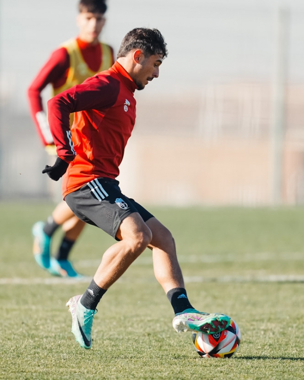 El Recreativo ha preparado el partido a máxima intensidad (GRANADA CF) El Recreativo ha preparado el partido a máxima intensidad (GRANADA CF)