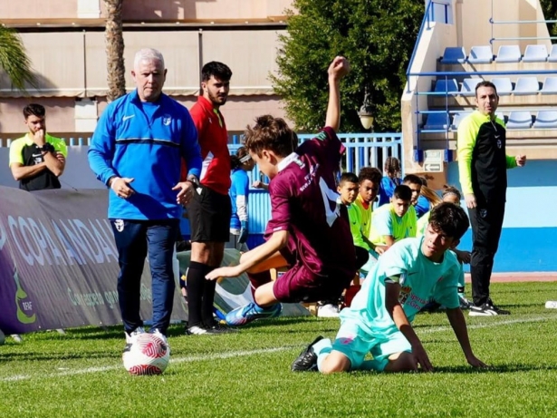 La selección alevín se llevó un intenso duelo ante Sevilla (RFAF) La selección alevín se llevó un intenso duelo ante Sevilla (RFAF)