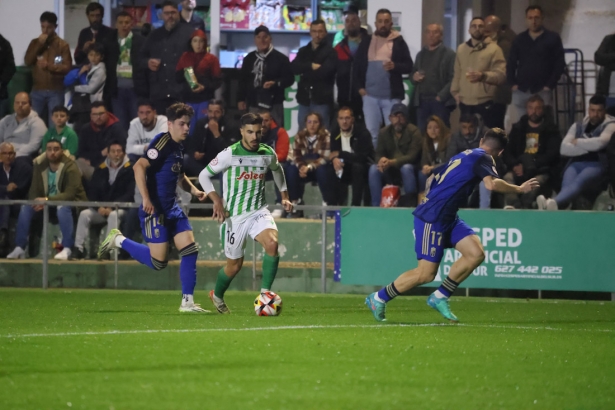 El Recreativo perdió ante el Atlético Sanluqueño ((ATLÉTICO SANLUQUEÑO)