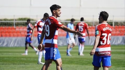 Imagen del partido (GRANADA CF) Imagen del partido (GRANADA CF)