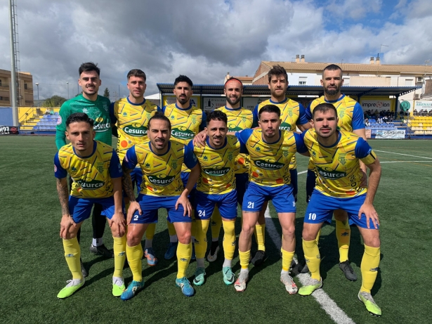 Once inicial del CD Huétor Tájar ante el Atlético Melilla (CD HUÉTOR TÁJAR) Once inicial del CD Huétor Tájar ante el Atlético Melilla (CD HUÉTOR TÁJAR)