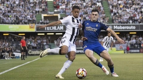 El Recreativo perdió ante el líder (GRANADA CF) El Recreativo perdió ante el líder (GRANADA CF)