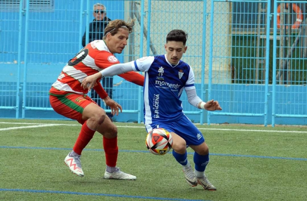 La UD Maracena recibirá al Torredonjimeno (J. PALMA) La UD Maracena recibirá al Torredonjimeno (J. PALMA)