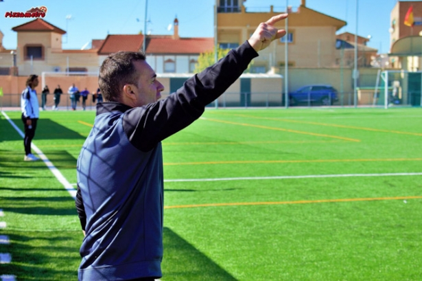 Juan Jesús Zafra durante un partido de la pasada temporada Juan Jesús Zafra durante un partido de la pasada temporada