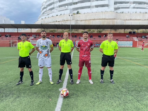 El CD Huétor Tájar venció al Rincón (CD RINCÓN) El CD Huétor Tájar venció al Rincón (CD RINCÓN)