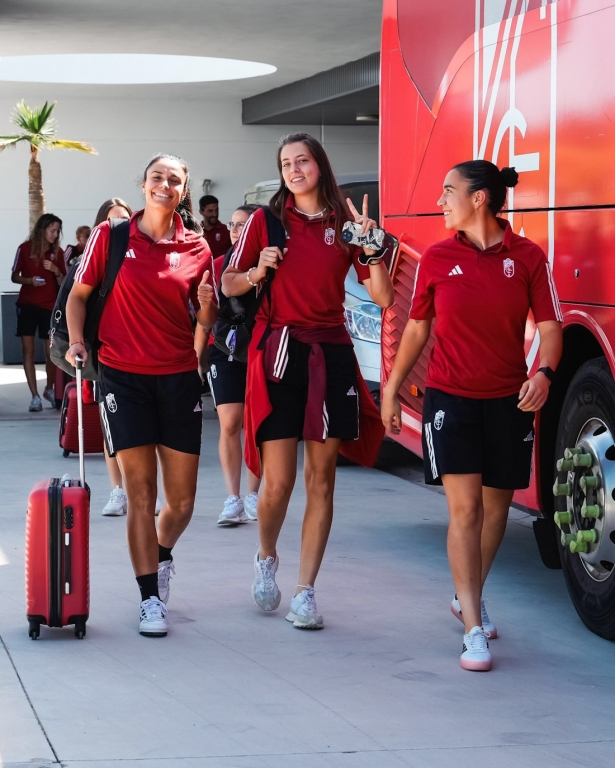 Salida del Granada CF Femenino hacia Eibar (GCF) Salida del Granada CF Femenino hacia Eibar (GCF)