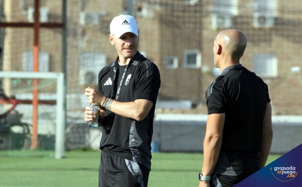 Abascal durante un entrenamiento de pretemporada (J.PALMA) Abascal durante un entrenamiento de pretemporada (J.PALMA)