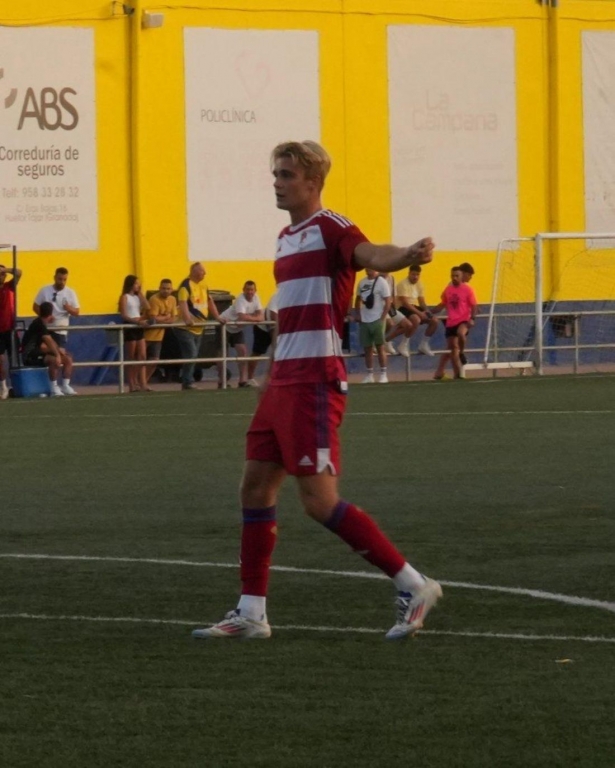 El filial rojiblanco sigue adelante con su preparación (GRANADA CF)
