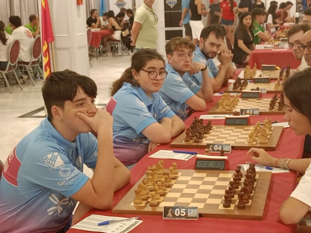 Imagen de las partidas (CLUB DE AJEDREZ? Imagen de las partidas (CLUB DE AJEDREZ?
