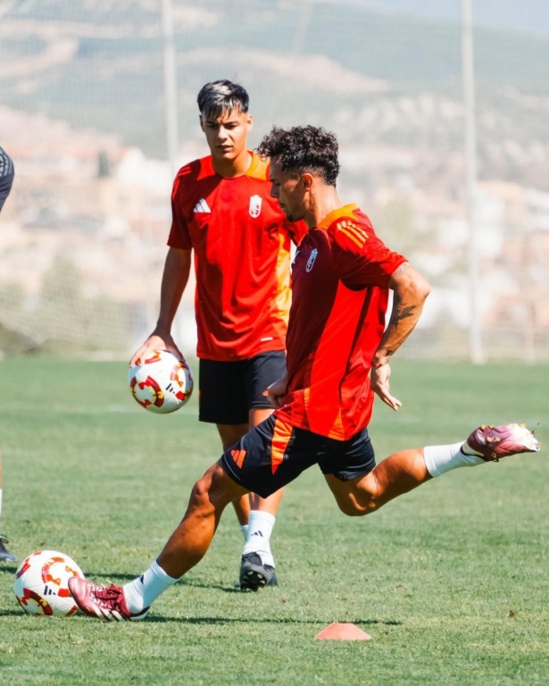 El Recre quiere comenzar con buen pie la temporada (GRANADA CF)