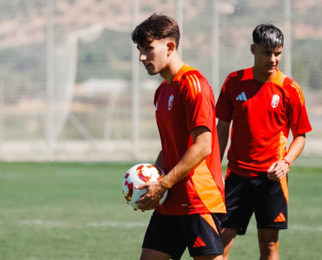 El Recre busca su primer triunfo (GRANADA CF)