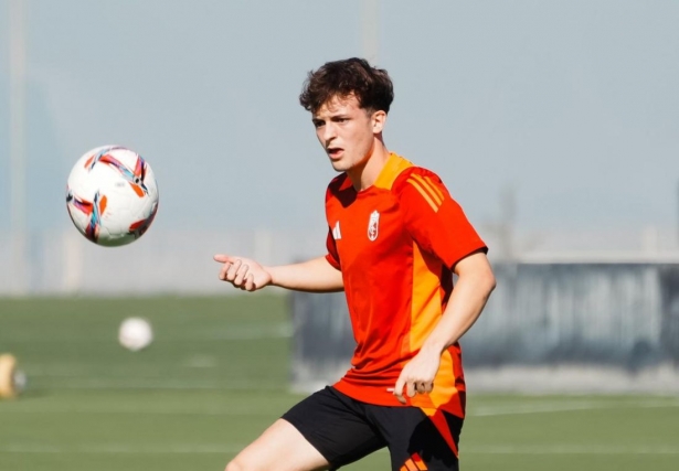 El Recre busca su primer triunfo (GRANADA CF) El Recre busca su primer triunfo (GRANADA CF)