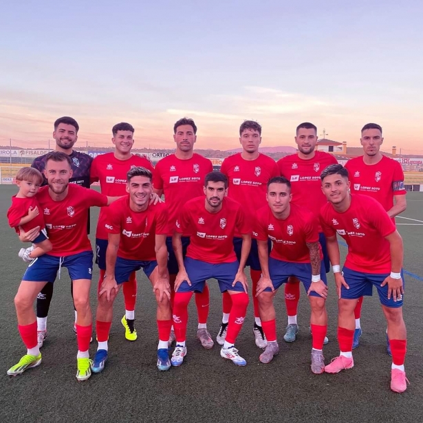 El Churriana CF parte como uno de los favoritos al ascenso (CHURRIANA CF) El Churriana CF parte como uno de los favoritos al ascenso (CHURRIANA CF)