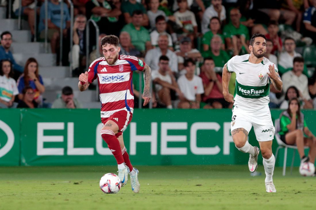 Tsitaishvili regresó al once tras su paso por la Selección (LOF)