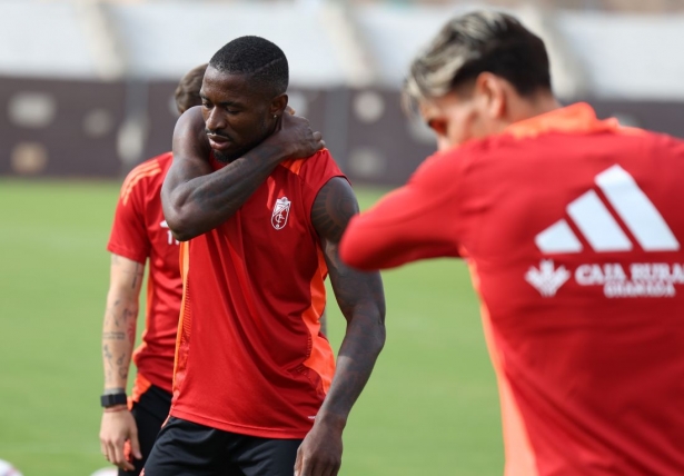 Hongla mostró su mejor versión con Camerún (J. AZCOYTIA)