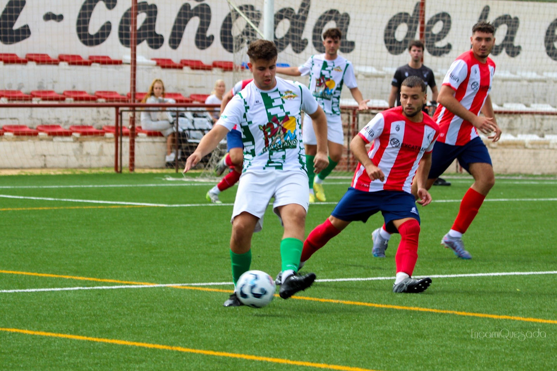 El Alfacar consiguió su primera victoria de la temporada (ENCARNI QUESADA)