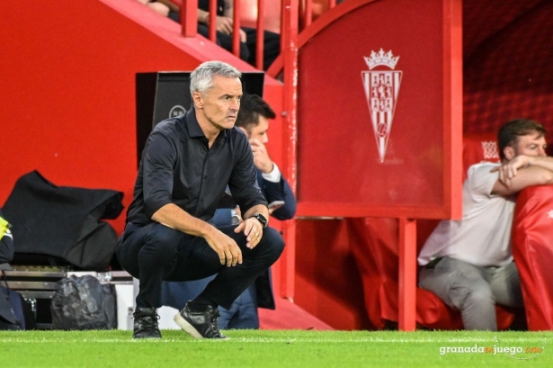 Escribá se mantiene invicto con el Granada (JOSÉ M. BALDOMERO) Escribá se mantiene invicto con el Granada (JOSÉ M. BALDOMERO)