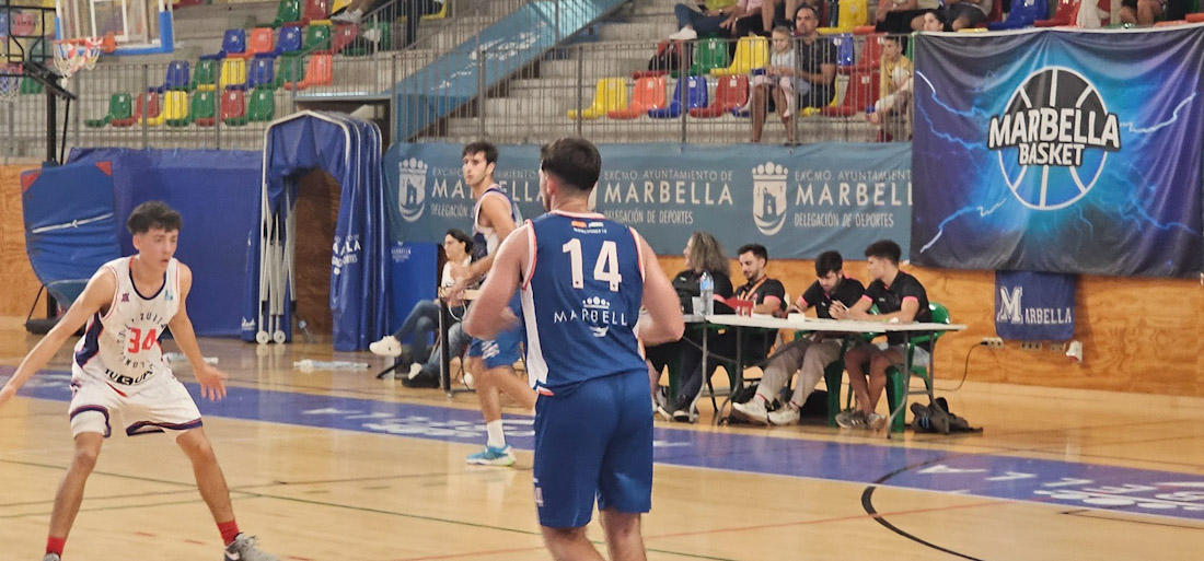 Tu Súper CB La Zubia no tuvo un buen inicio de liga (CB MARBELLA)