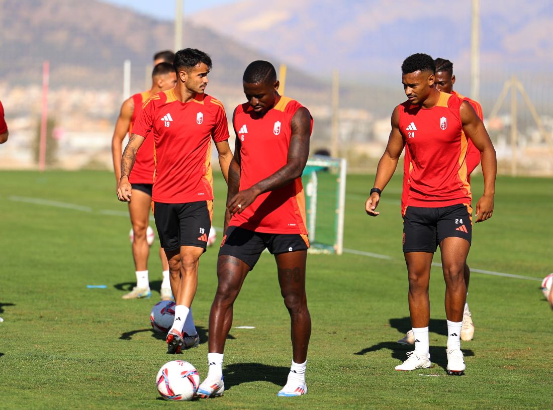 Hongla regresará a Granada con muchos minutos en las piernas (J. AZCOYTIA)