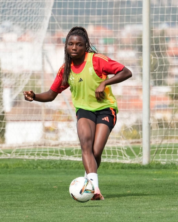 El Granada femenino quiere mantenerse en la senda del triunfo (GRANADA CF) El Granada femenino quiere mantenerse en la senda del triunfo (GRANADA CF)
