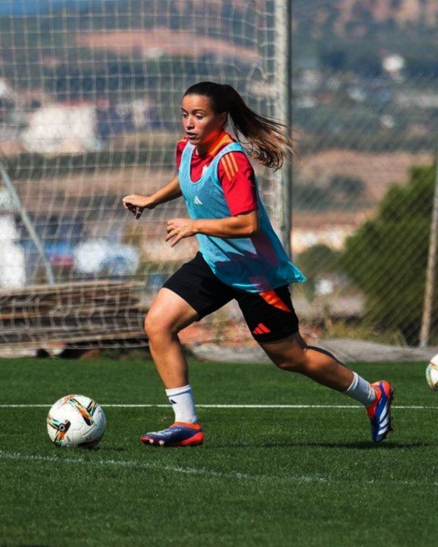 Las de Ruiz buscan una victoria para tomar algo de aire (GRANADA CF) Las de Ruiz buscan una victoria para tomar algo de aire (GRANADA CF)