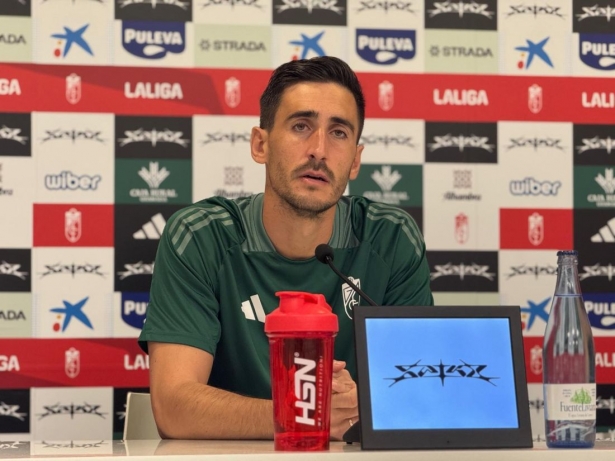 Mariño ha pasado por la sala de prensa de la Ciudad Deportiva (J. AZCOYTIA) Mariño ha pasado por la sala de prensa de la Ciudad Deportiva (J. AZCOYTIA)