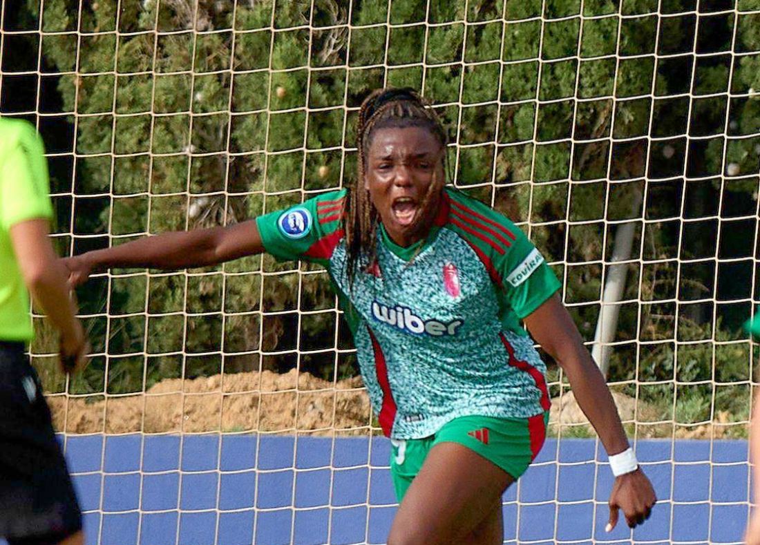 Edna está viendo puerta con facilidad (GRANADA CF)