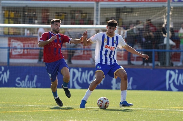 El Motril quiere cerrar el año con una viictoria (CF MOTRIL)